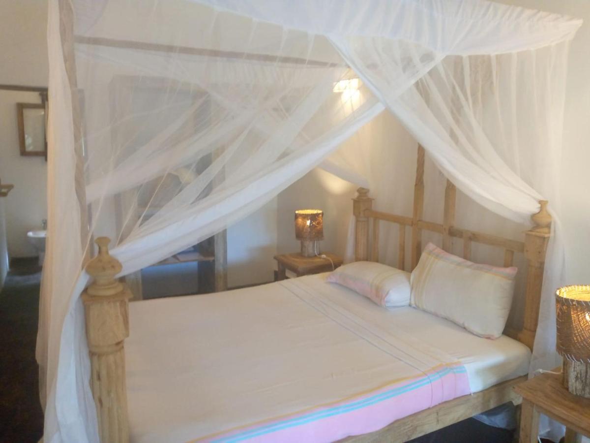 Mvuvi Lodge Watamu Eksteriør bilde